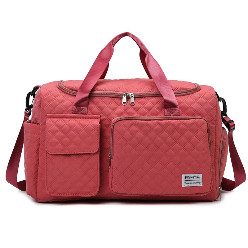 Quilted Travel Duffel with Shoe Compartment and Luggage Sleeve Red color SKU reference