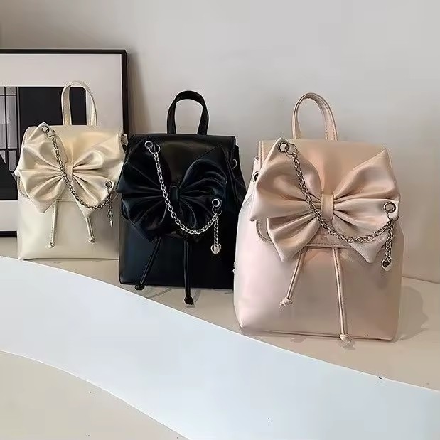 Bow-Detail PU Crossbody Bag with Phone Pocket product reference image