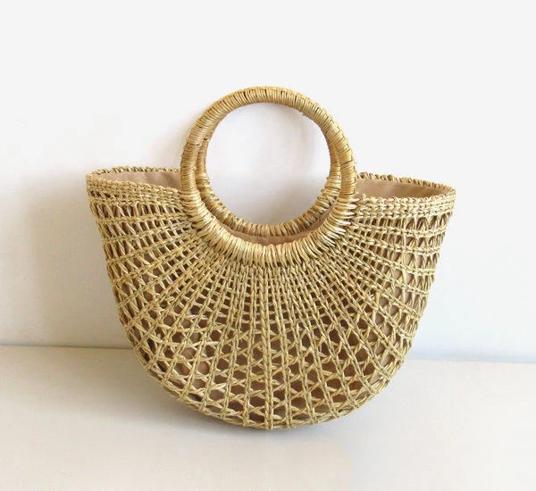 Half-Round Woven Straw Beach Tote in Two Sizes Small · 32 × 31 × 9 cm color SKU reference
