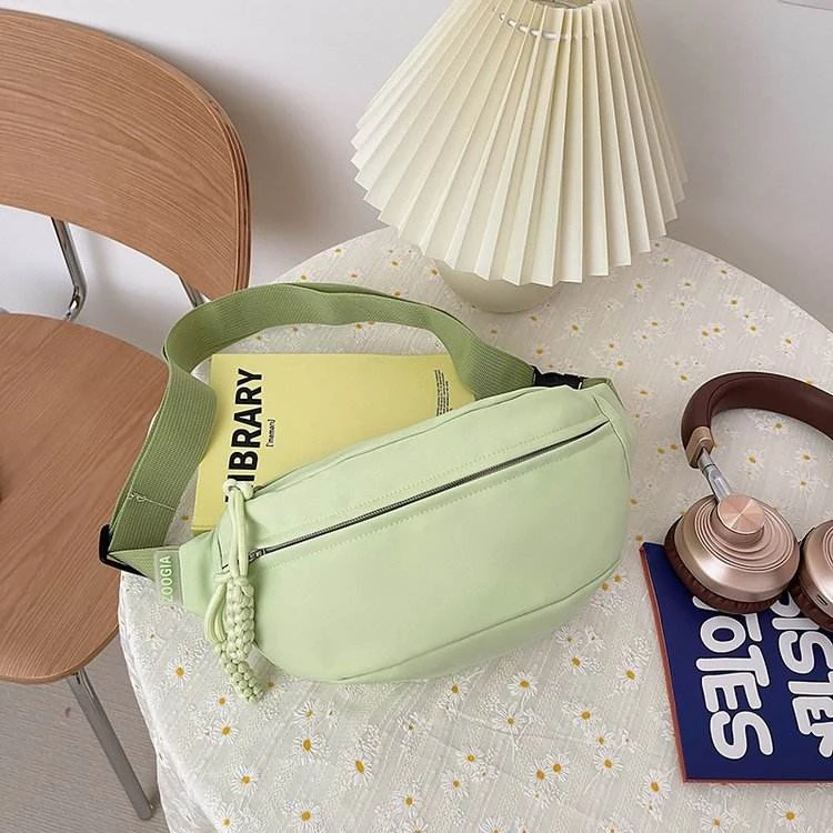Five-Color Nylon Fanny Pack with Adjustable Strap Light green color SKU reference